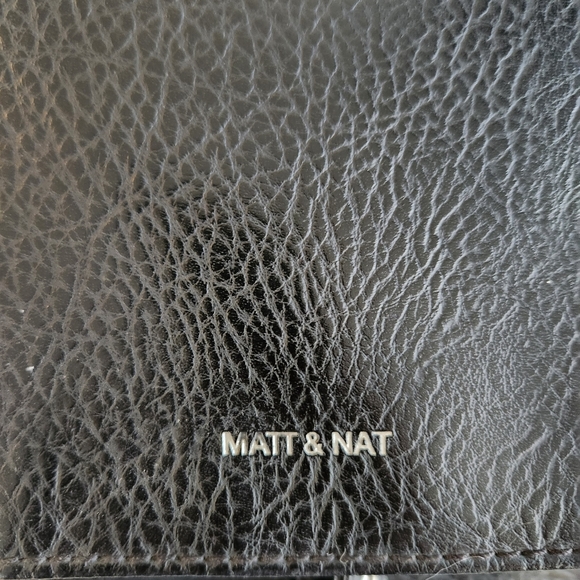 Matt & Nat purse - Picture 3 of 8